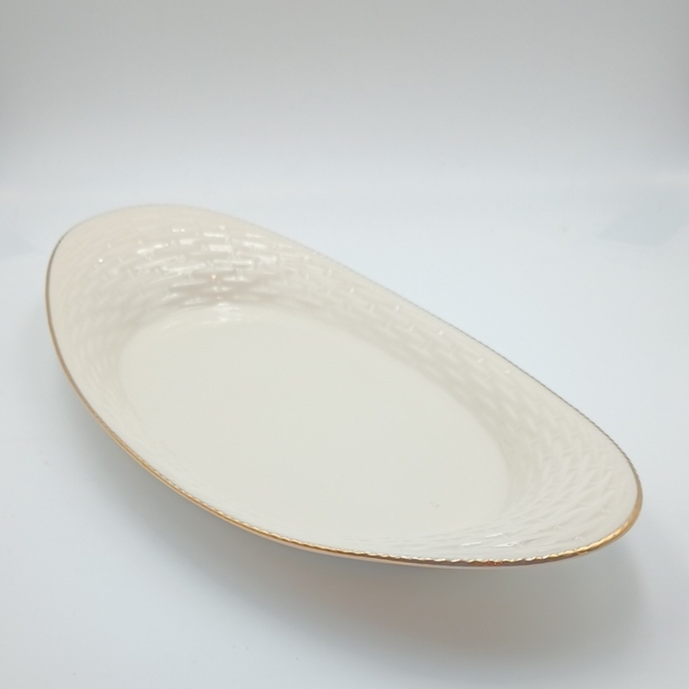 Lenox Basket Weave Bread Tray Gold Trim Party Casual Elegant Luxury 13 1/2” x 6”
